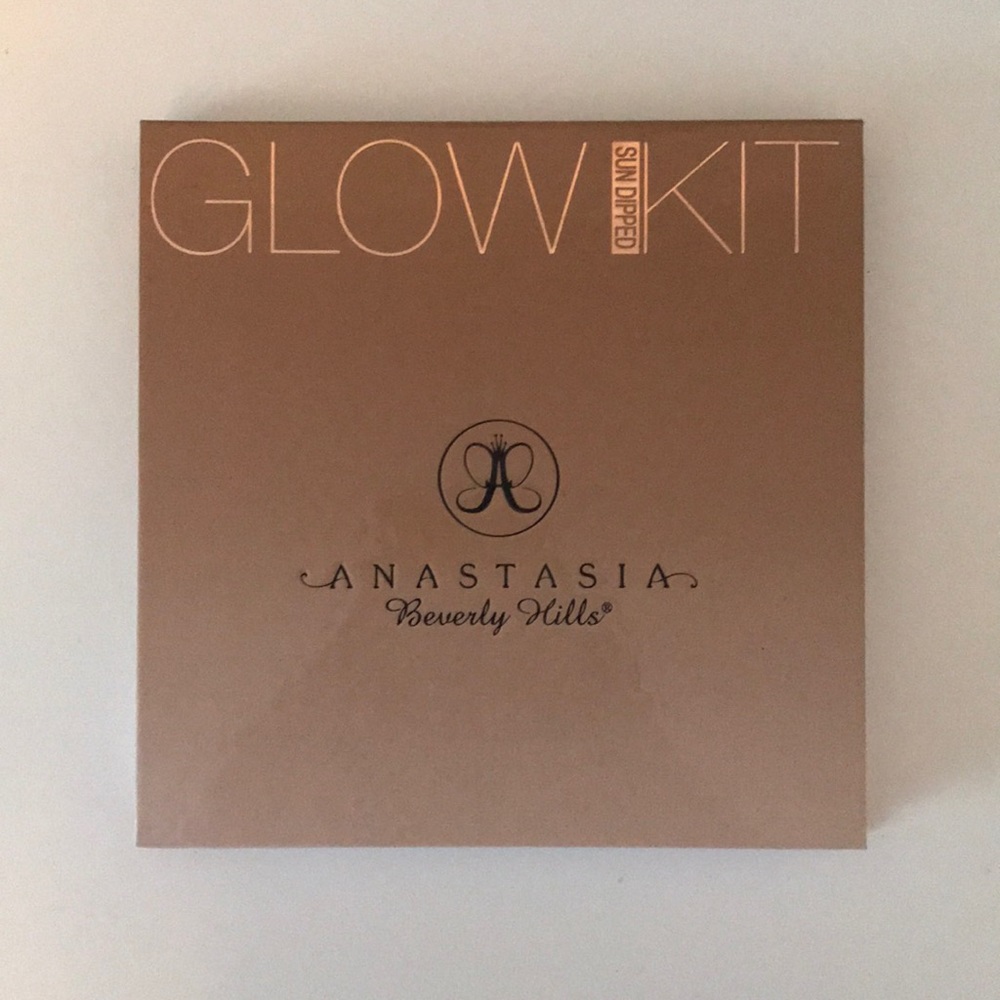 Anastasia Sundipped glow kit